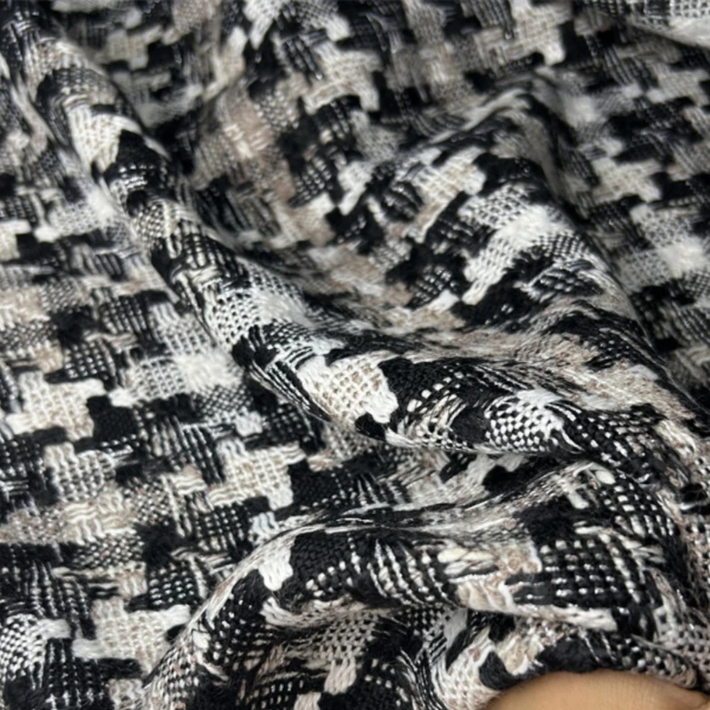 Tessuto in Lana Tinto in Filo  - Winter Clothing Wholesale recensione e prezzo