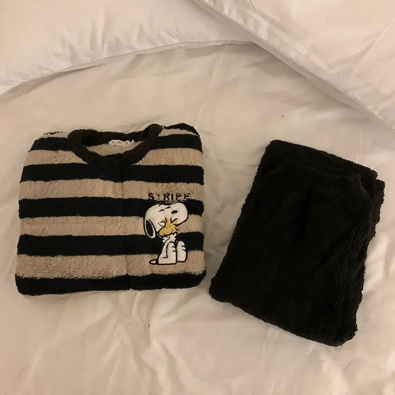 Snoopy uomini e donne coppia a - Winter Clothing Patterns recensione e prezzo