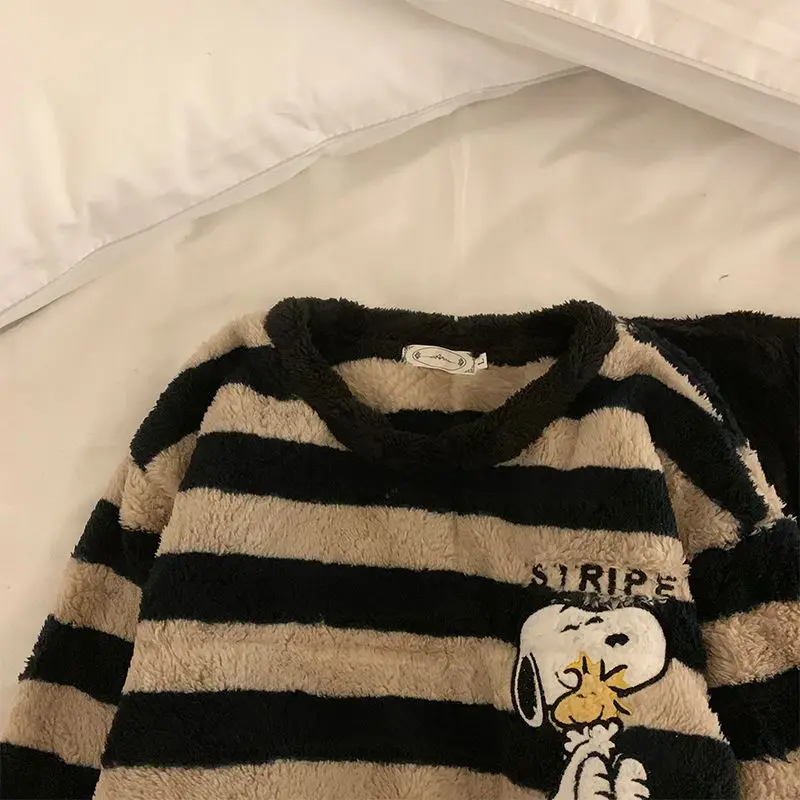 Snoopy uomini e donne coppia a - Winter Clothing Patterns recensione e prezzo